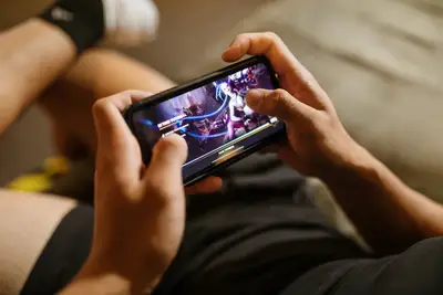 IA dans l'industrie du jeu : l'avenir des scénarios renouvelés
