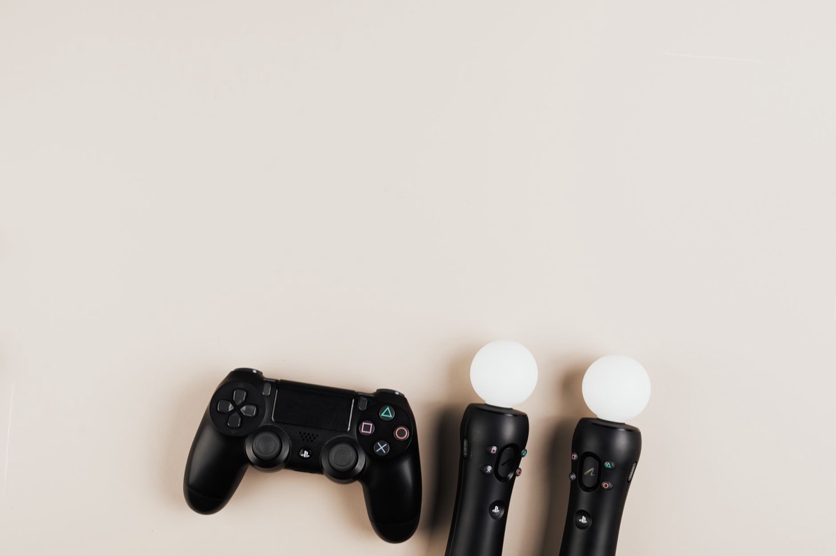 Wii controller and gaming magazine
